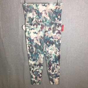 Womens NWT Spanx Leggings Blue Camo 7/8th Lengths Athletic Athleisure Activewear